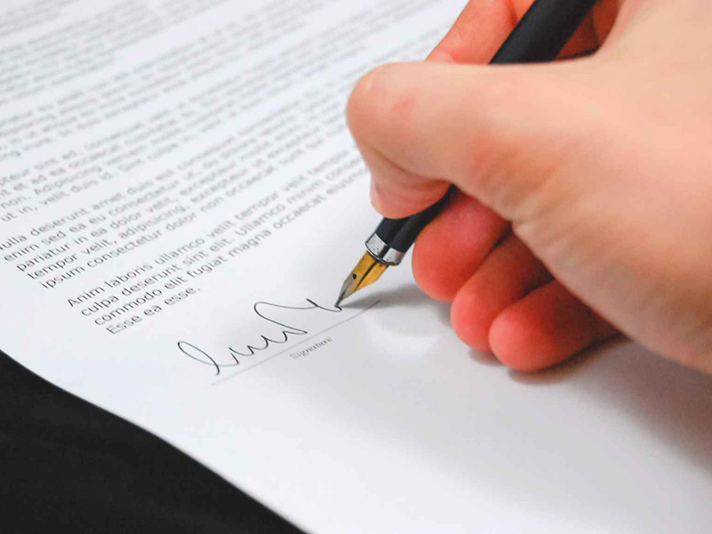 Договір з Українським державним центром сертифікації, прямі договори з органом оцінки відповідності.